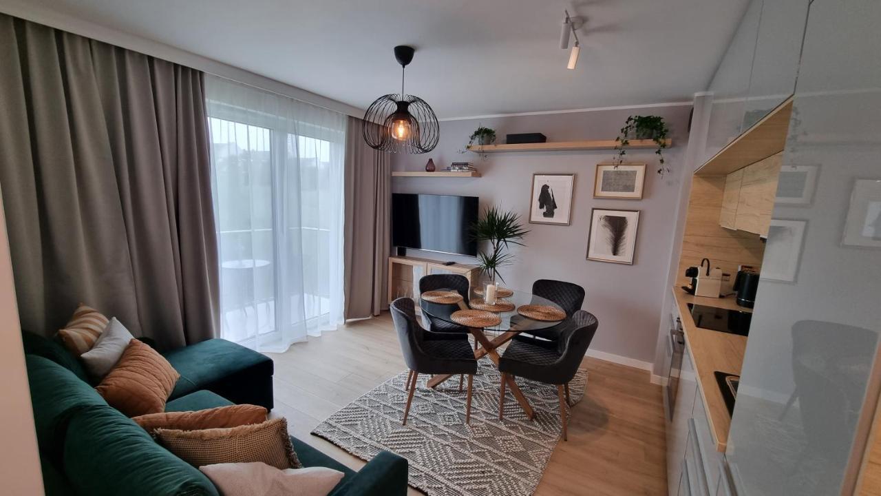 Apartament Mlody Gdansk - Bezplatny Parking, Mocne Wifi, Dobre Polaczenie Z Lotniskiem 외부 사진